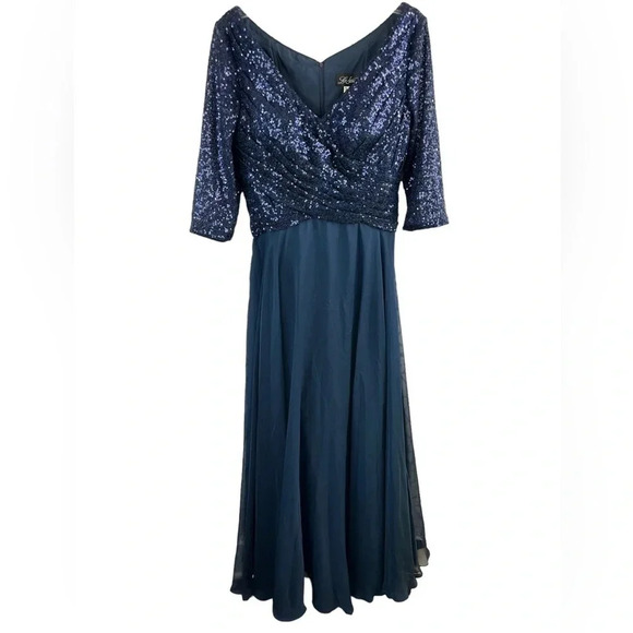 NWT La Femme Chiffon &‎ Sequin A-Line Gown In Navy Blue Size 10 $388 MOB MOG - Picture 3 of 10